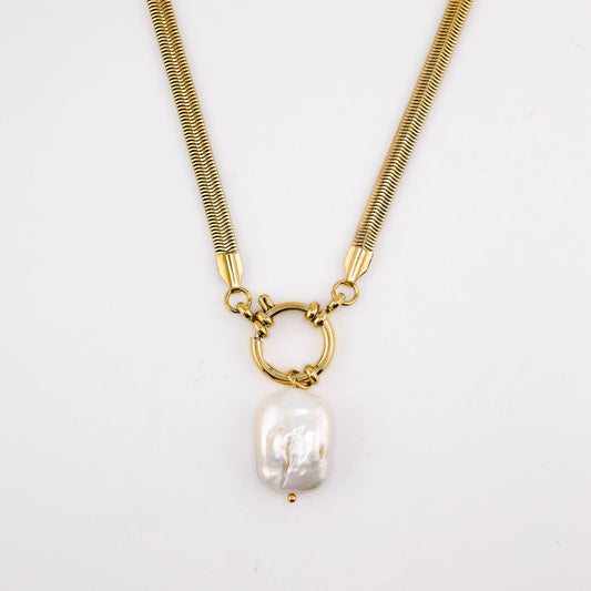 Flat Pearl Charm Necklace